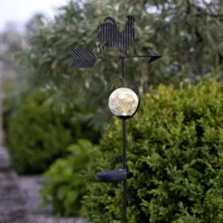 LED-Solarleuchte Windy, zeigt die Windrichtung