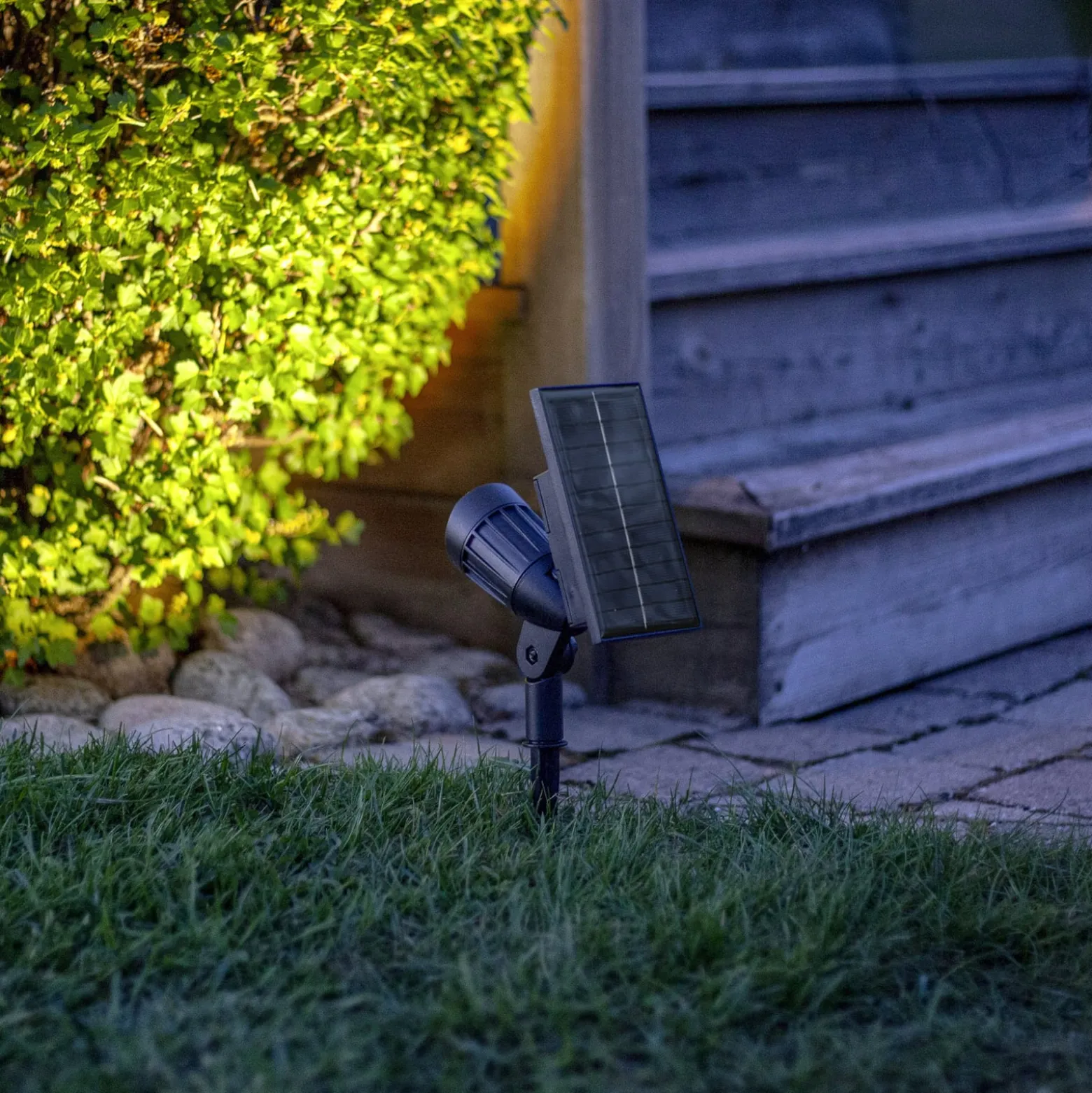 LED-Solar-Spot Powerspot 19cm RGBW, 80lm, schwarz, Erdspieß