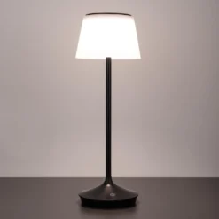 LED-Solar-Tischleuchte Emmi CCT aufladbar, schwarz