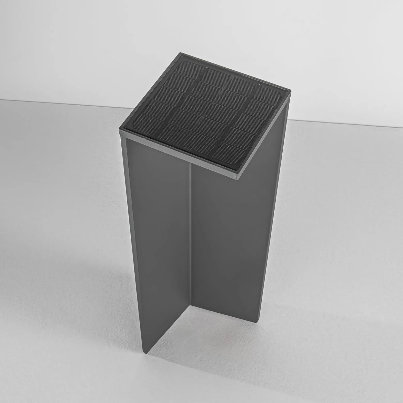 LED-Solarwegeleuchte Fold, dunkelgrau, Bewegungsmelder, IP54