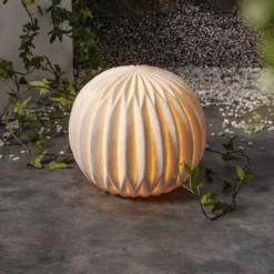 LED-Terrassenlampe Sandy, Ø 25,5 cm weiß Kunststoff Batterie