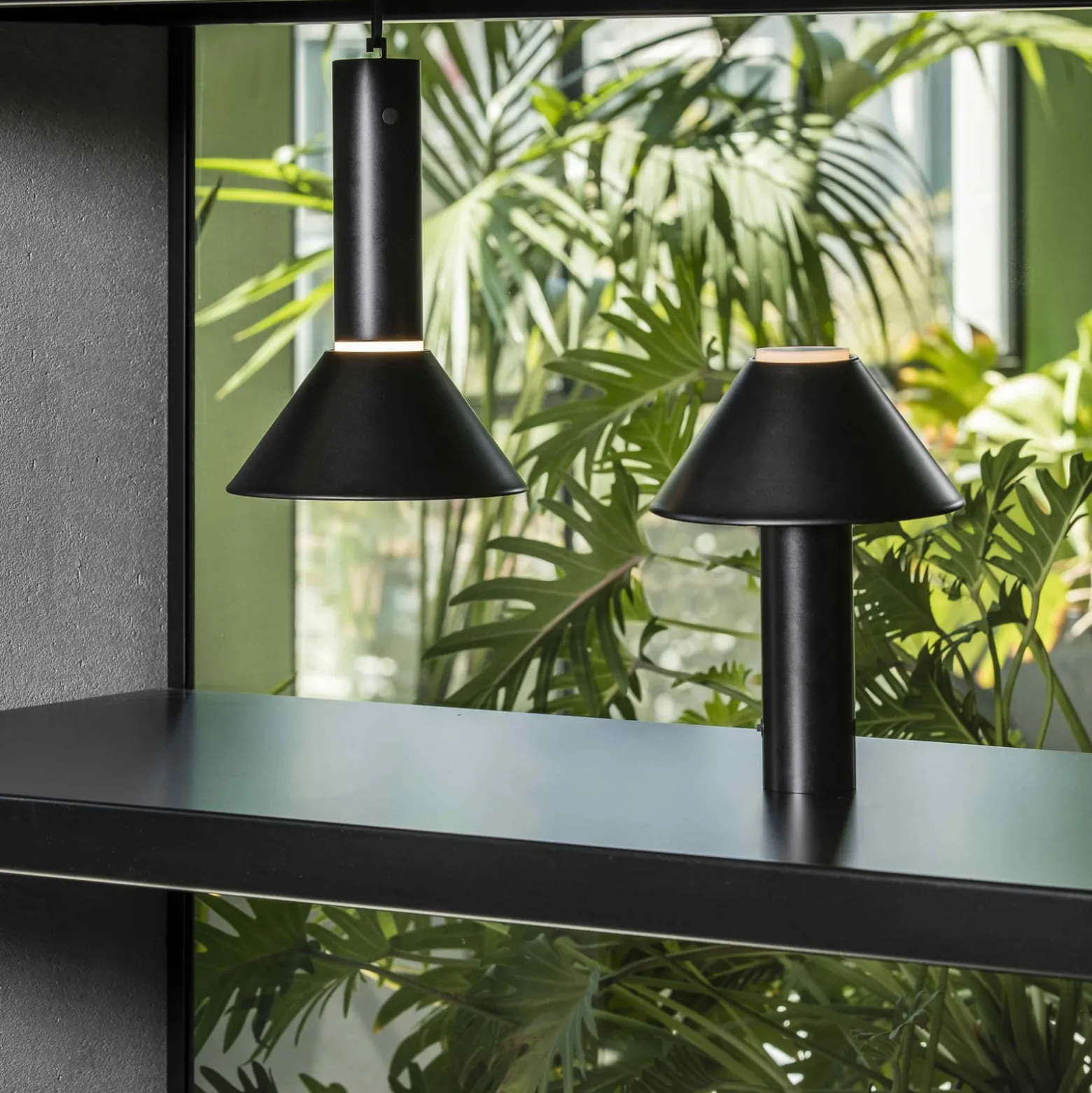 LED-Terrassenleuchte Fuji mit Akku, dimmbar