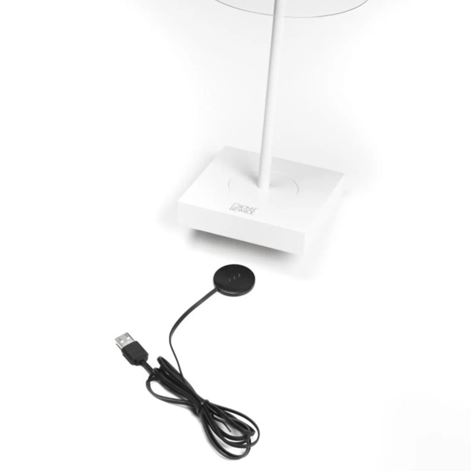 LED-Tischlampe Scilla mit USB, weiß