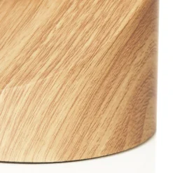 LED-Tischleuchte Alisa mit Fuß in Holzoptik
