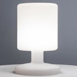 LED-Tischleuchte Ben für innen und außen, Akku
