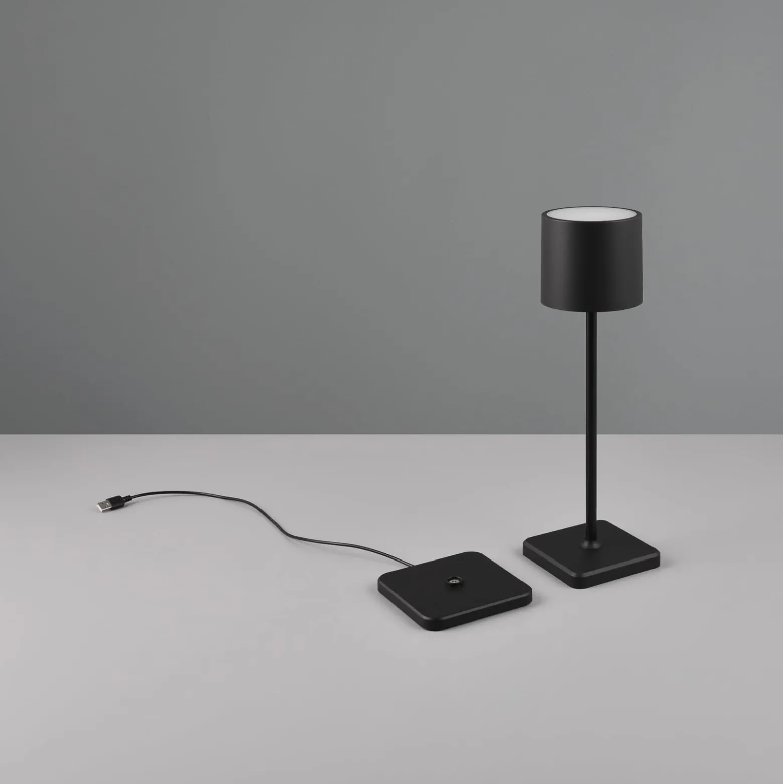LED-Tischleuchte Fernandez, Dimmer und CCT schwarz