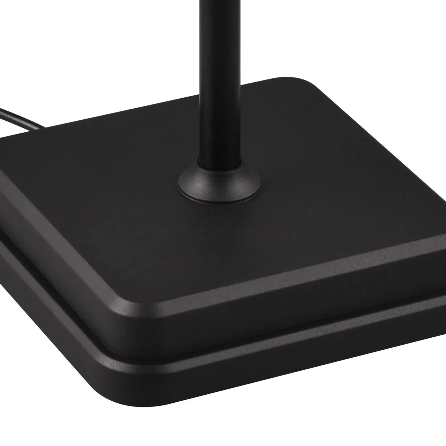 LED-Tischleuchte Fernandez, Dimmer und CCT schwarz