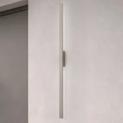 LED-Wandleuchte Demi L, sand, Aluminium, Höhe 144 cm, IP54