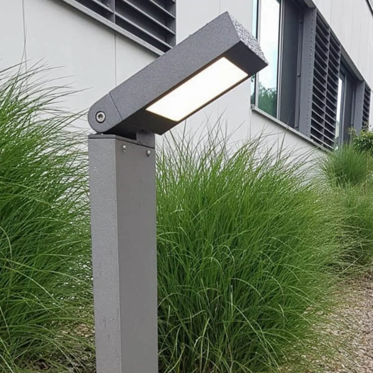 LED-Wegeleuchte 2296 Ausleger schwenkbar anthrazit