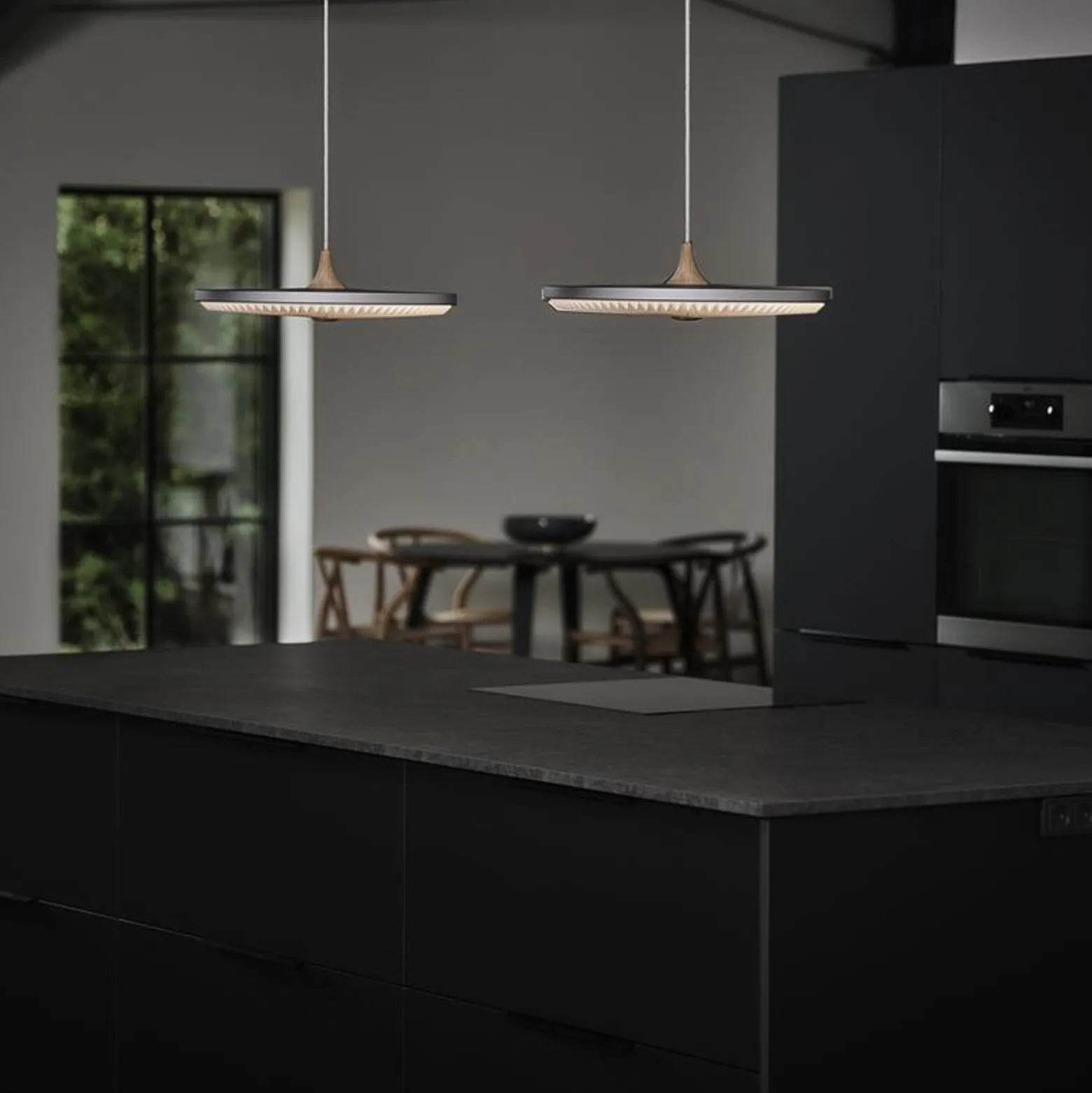 LE KLINT Soleil LED-Hängelampe hellgrau Ø50cm