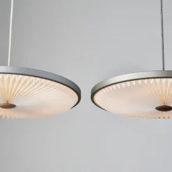 LE KLINT Soleil LED-Hängelampe hellgrau Ø35cm
