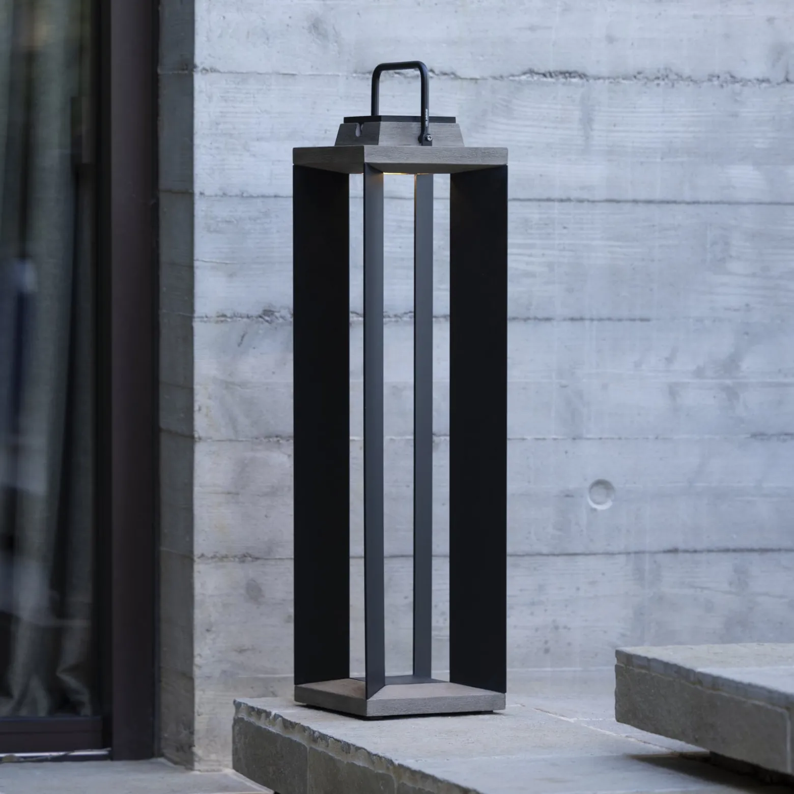 Les Jardins LED-Solarlaterne Teckalu, grau/schwarz, 60 cm