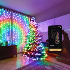 Lichterkette Twinkly RGB, schwarz, 250-flammig 20m