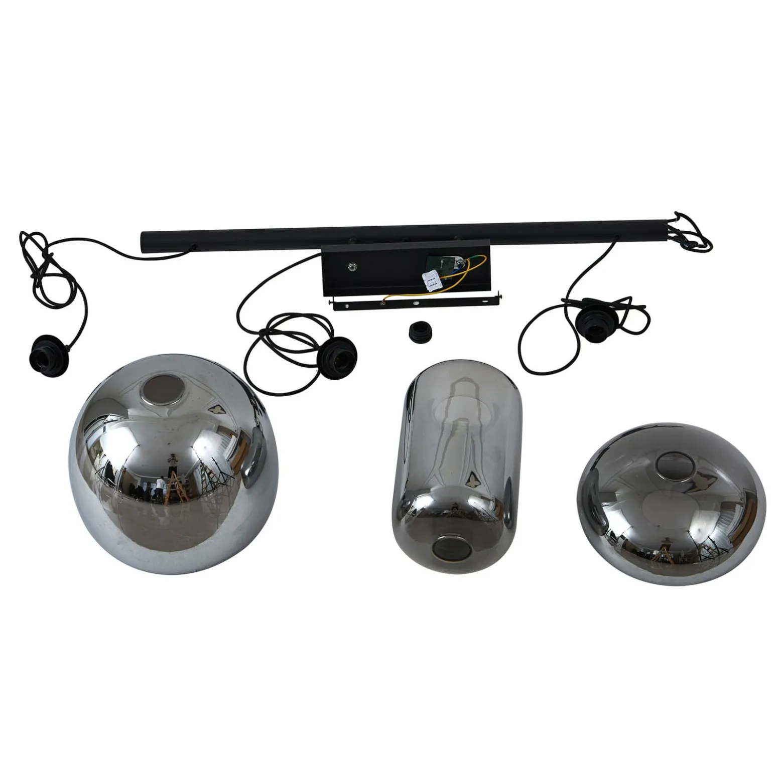 Lindby Arloris Pendellampe mit 3 Rauchglasschirmen