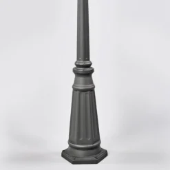Lindby Außenlampe Edana, 212cm, 3-flg., anthrazit, E27, IP44