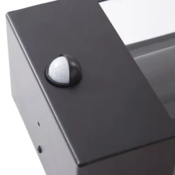Lindby Außenwandleuchte Ilana, schwarz, Sensor, IP44, E27