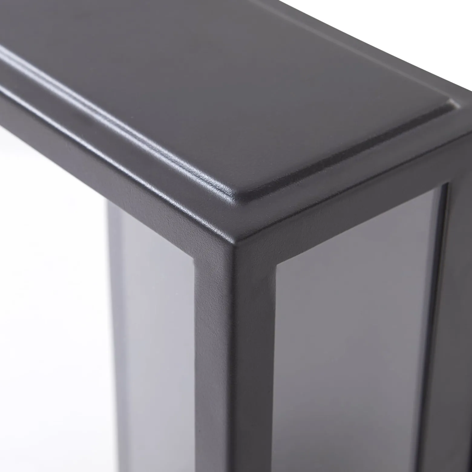 Lindby Außenwandleuchte Ilana, schwarz, Sensor, IP44, E27