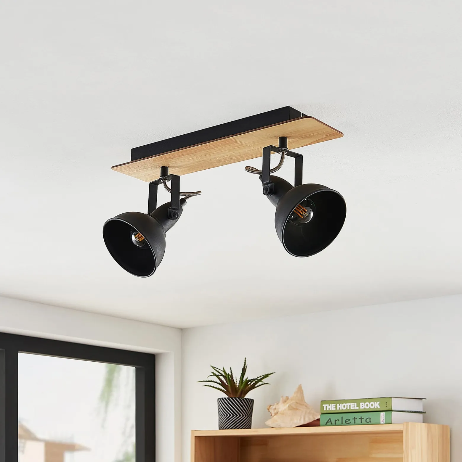 Lindby Deckenlampe Aylis, 2-flg., 40 cm, schwarz, Holz, E14
