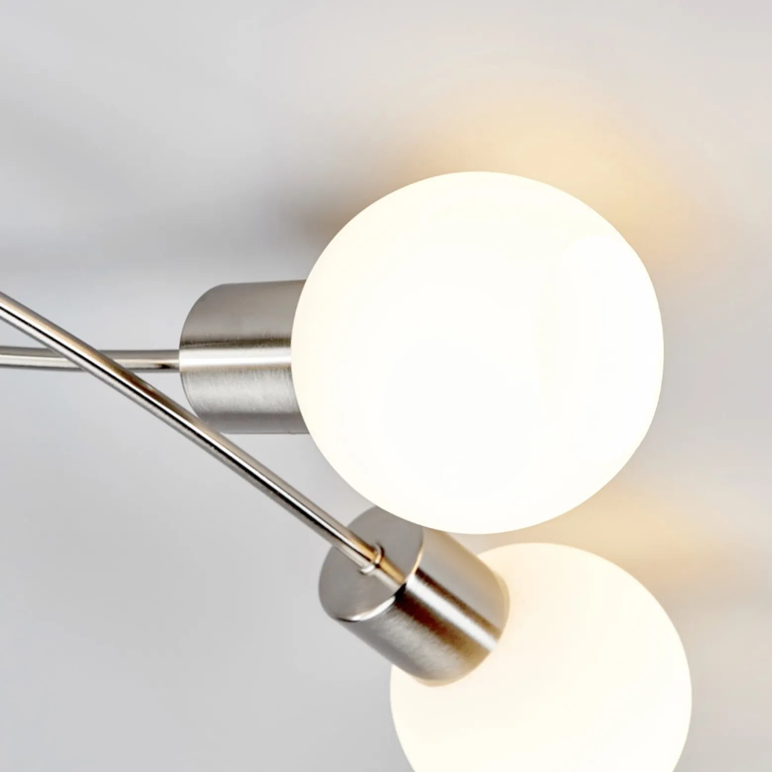 Lindby Deckenlampe Elaina, 50 cm, 3-flg., nickel, Glas, E14