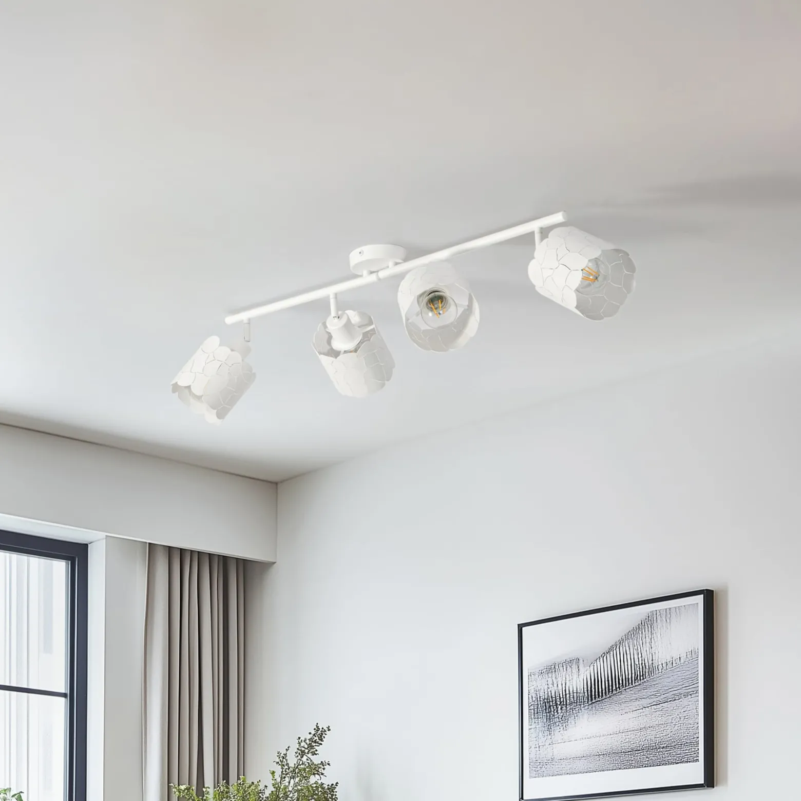 Lindby Deckenleuchte Aralena, weiß, 4-flg., Länge 97 cm