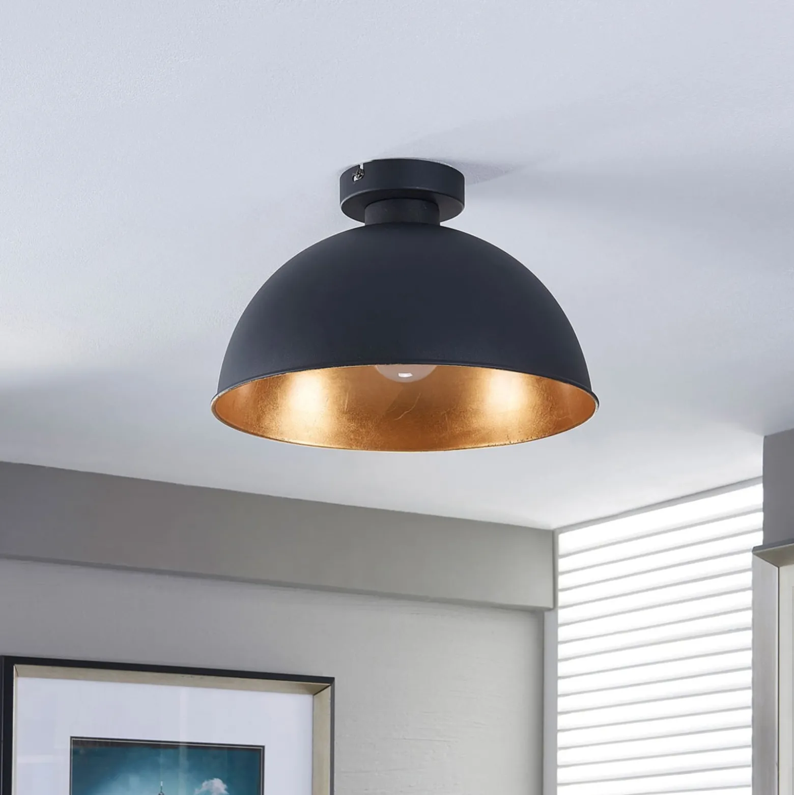 Lindby Deckenleuchte Lya, Ø 31 cm, schwarz-gold, Metall, E27