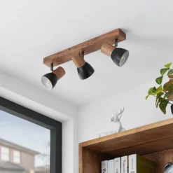 Lindby Deckenstrahler Tonja, dreiflammig, 55 cm, Holz, Stahl
