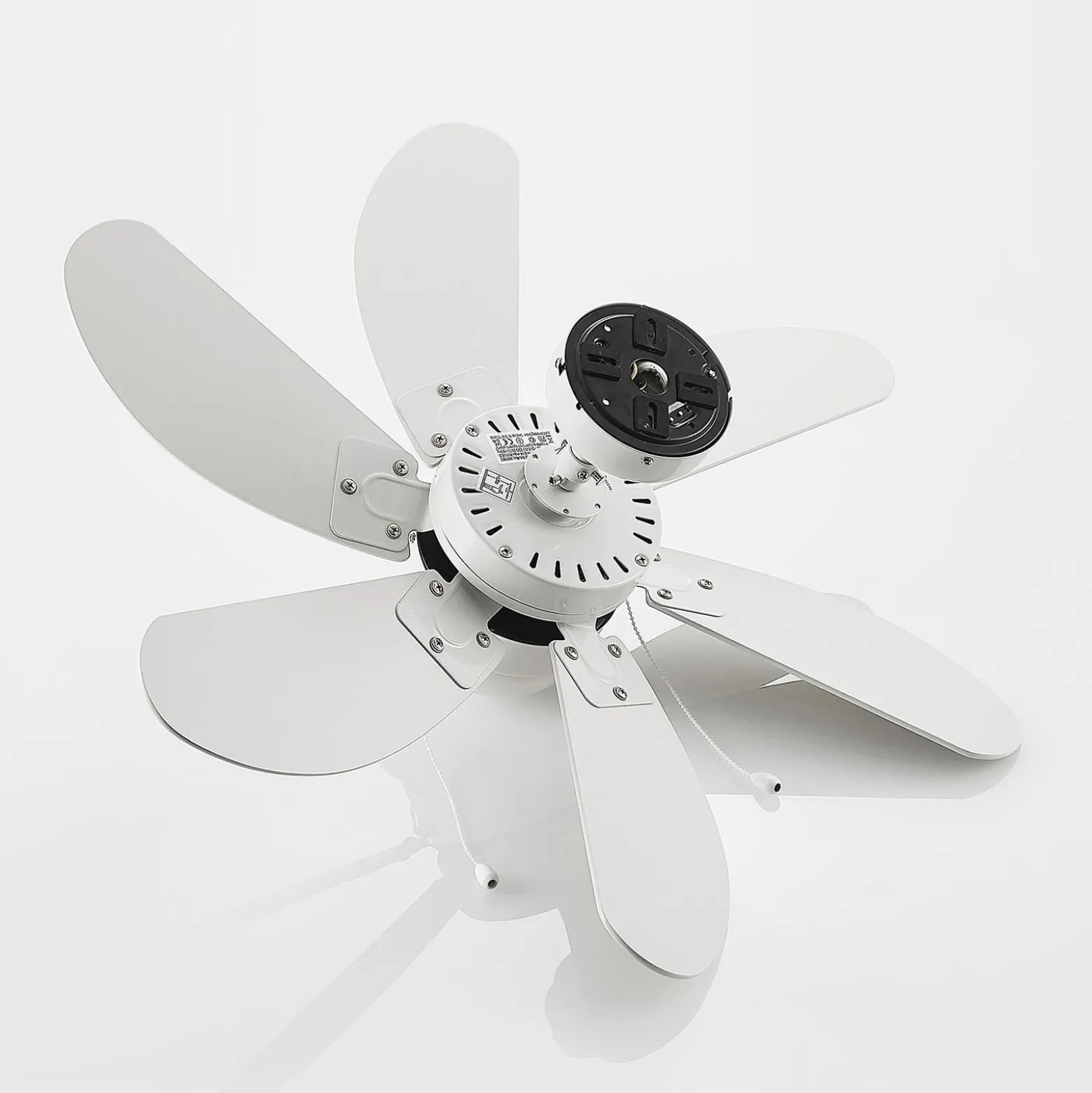 Lindby Deckenventilator mit Licht Minja, weiß, leise, Ø 80cm