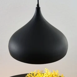 Lindby Hängelampe Ritana, schwarz-gold, Metall, Ø 31cm, E27
