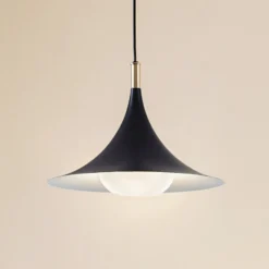 Lindby Hängeleuchte Jarl, schwarz, Metall, Ø 35 cm, G9
