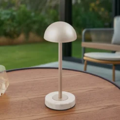 Lindby LED-Akku-Tischlampe Pippin, gold/travertin, IP44