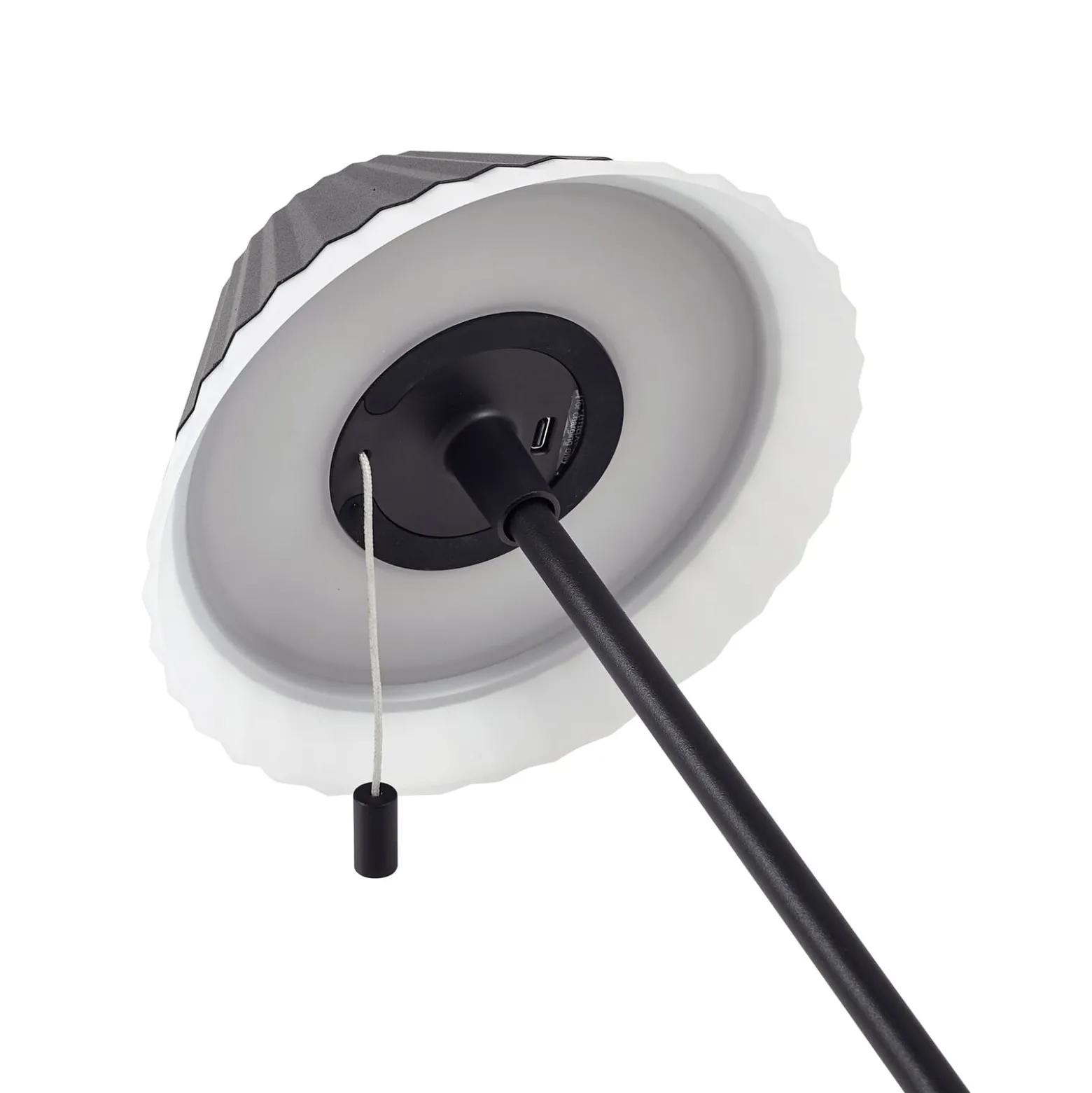 Lindby LED-Akku-Tischleuchte Ilvi, schwarz, Alu, Ø 17,5 cm
