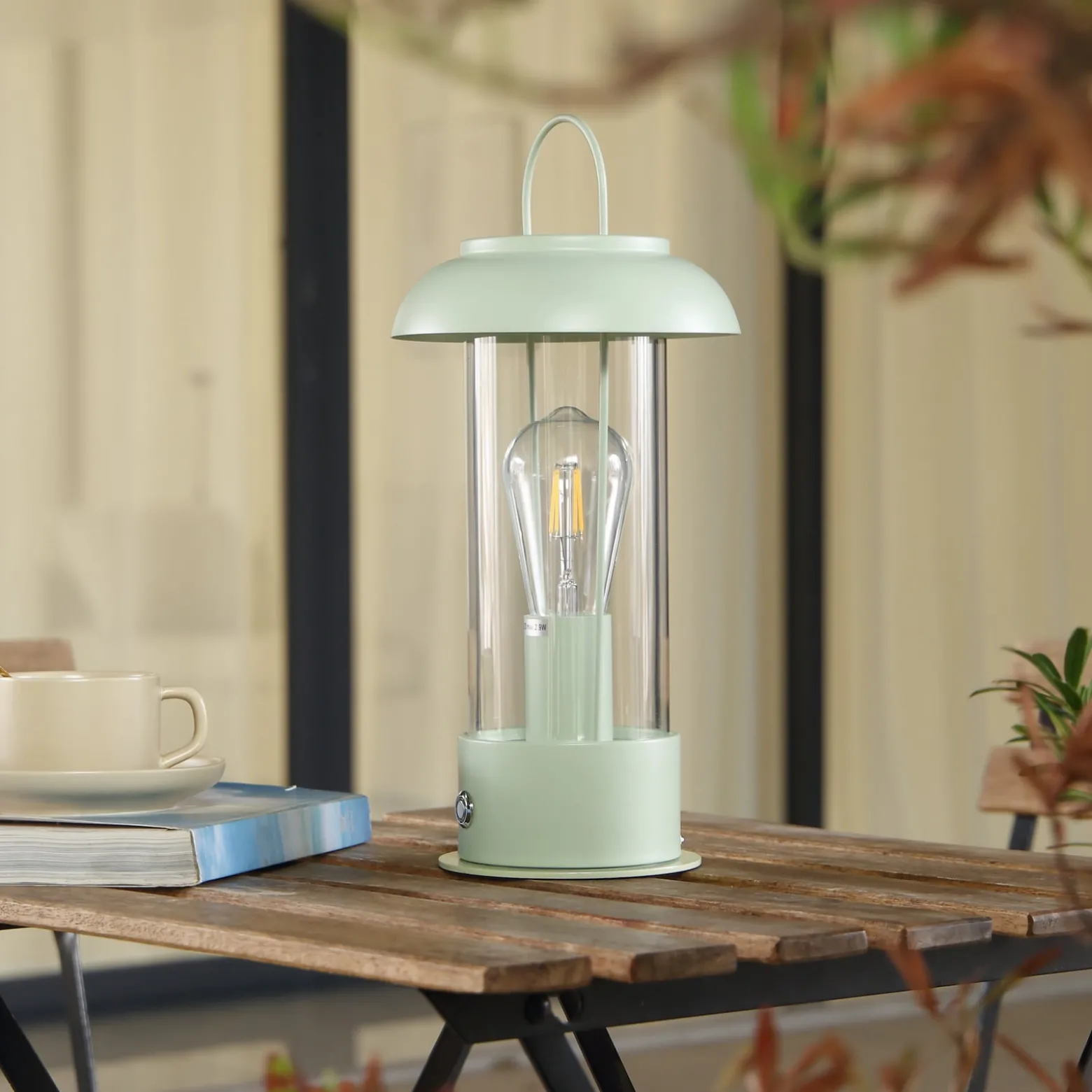 Lindby LED-Akkutischleuchte Yvette, grün, IP44, Touchdimmer