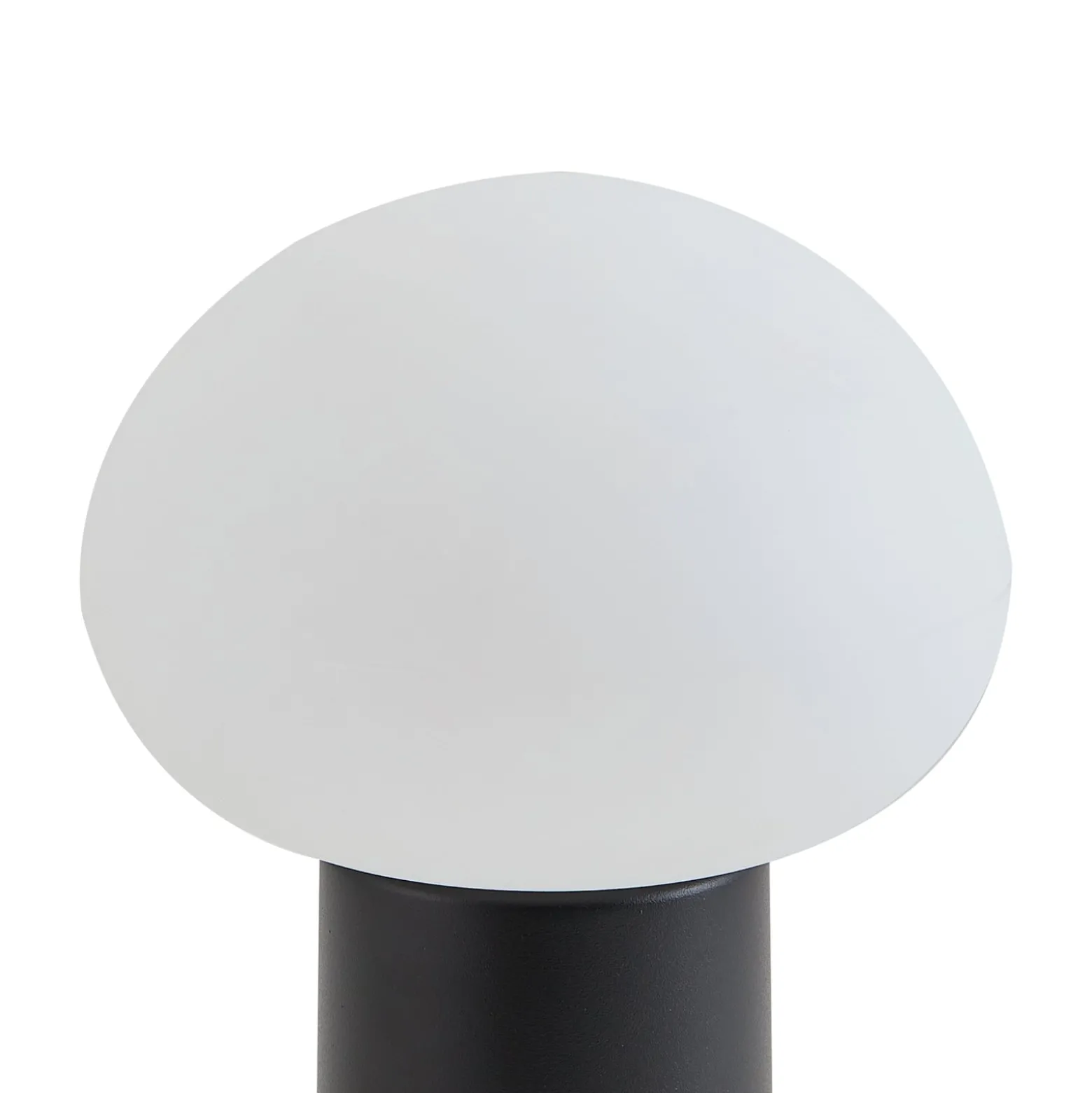 Lindby LED-Akkutischleuchte Zelie, schwarz, Aluminium, IP44