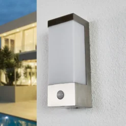 Lindby LED-Außenwandleuchte Severina, 25 cm, Sensor, Stahl