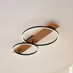 Lindby LED-Deckenlampe Galad, schwarz, Holz, 2-flg., 75 cm