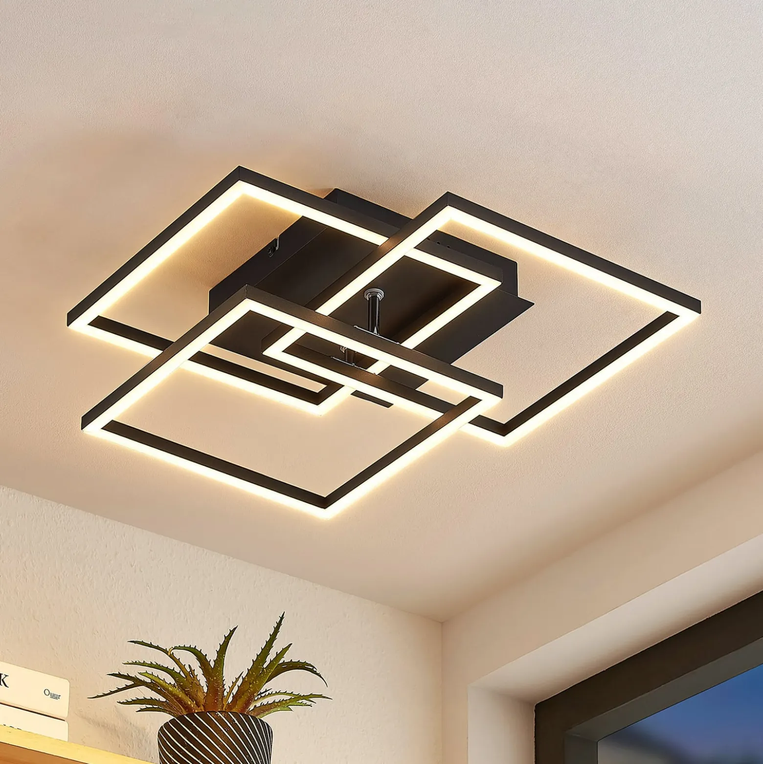 Lindby LED-Deckenlampe Quiana, CCT, eckig, schwarz, 42cm