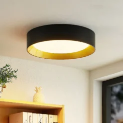 Lindby LED-Deckenleuchte Kambia, 45 cm, schwarz/gold, Metall