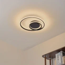 Lindby LED-Deckenleuchte Kyron, schwarz, Alu, dimmbar, Ø45cm