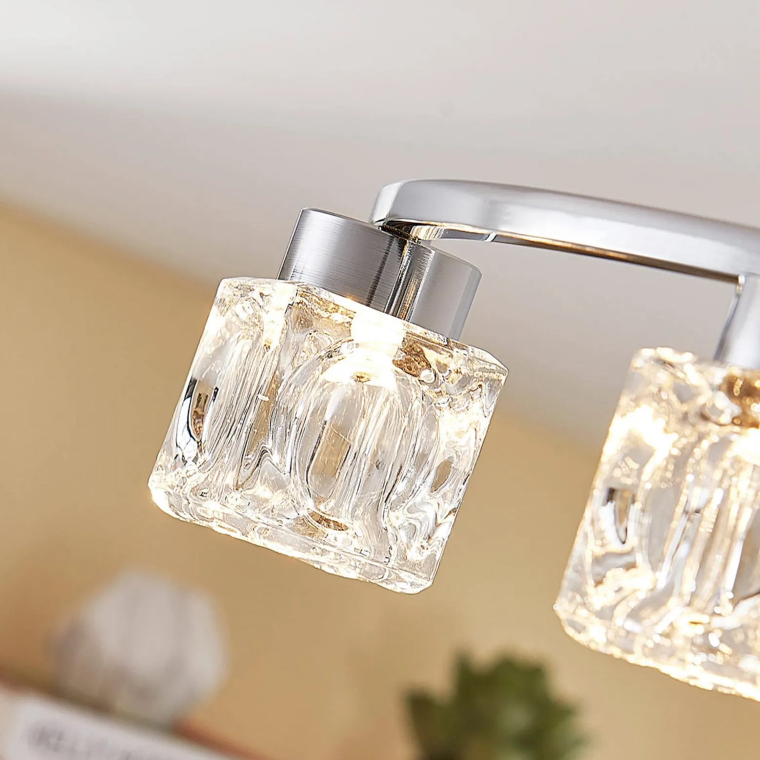 Lindby LED-Deckenleuchte Yaro, 8-flg., chrom, dimmbar