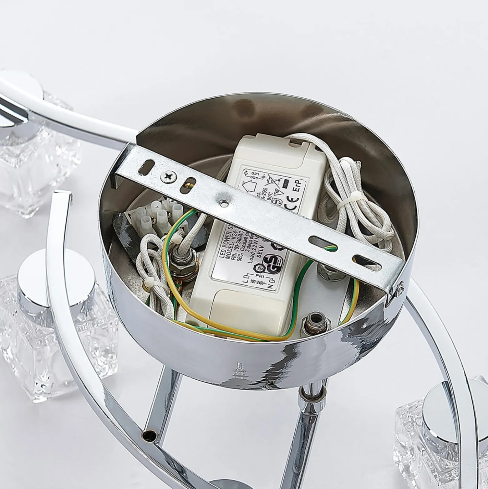 Lindby LED-Deckenleuchte Yaro, 8-flg., chrom, dimmbar