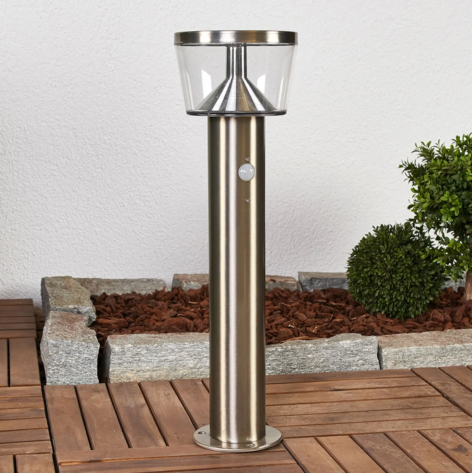 Lindby LED-Solar-Sockelleuchte Antje, Bewegungsmelder, IP44