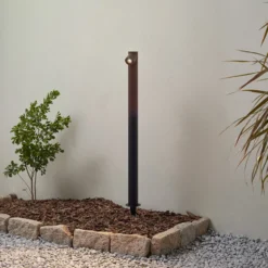 Lindby LED-Wegeleuchte Luzian, Höhe 80 cm, schwarz, Erdspieß