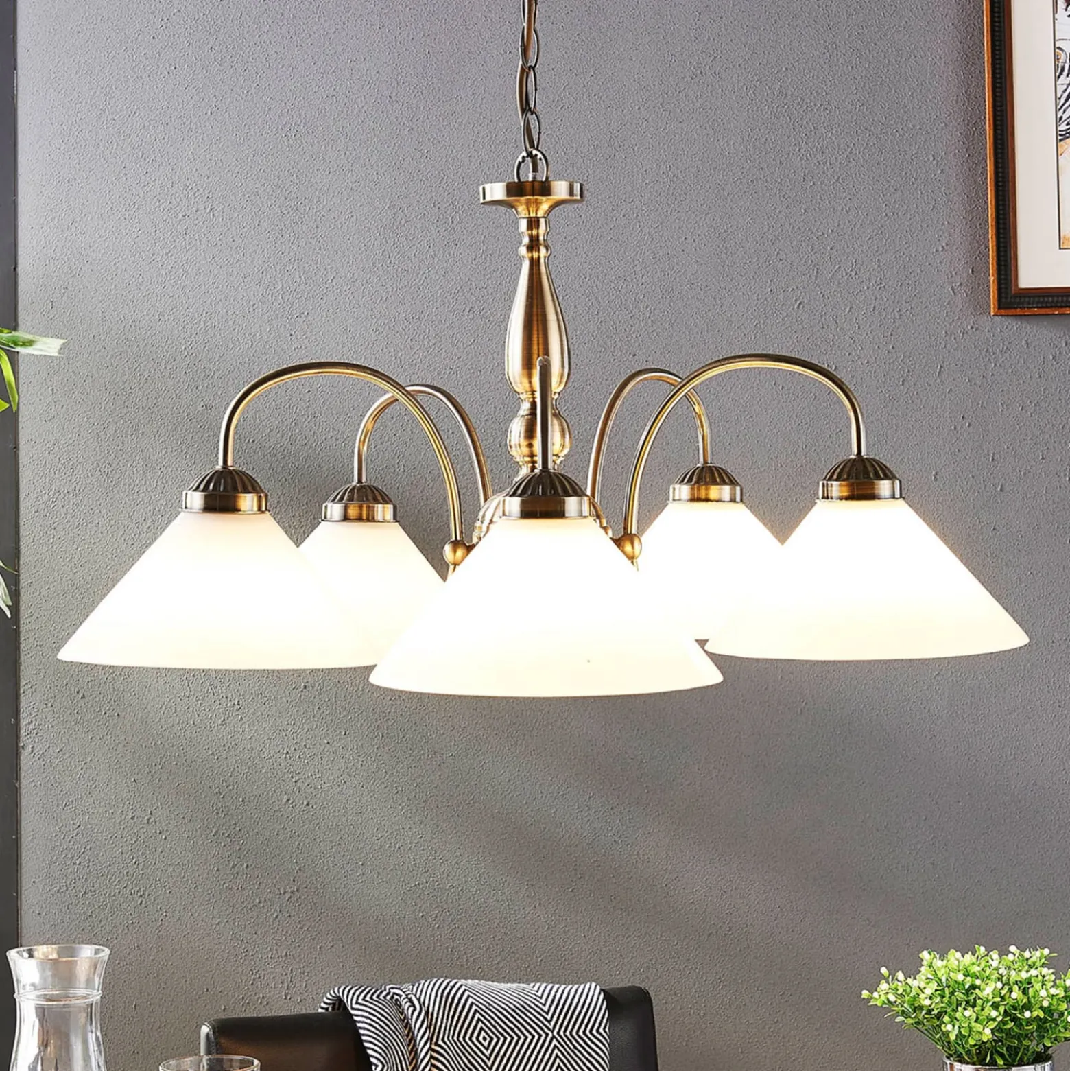 Lindby Pendelleuchte Otis, Ø 68 cm, 5-flg., weiß, Glas, E27