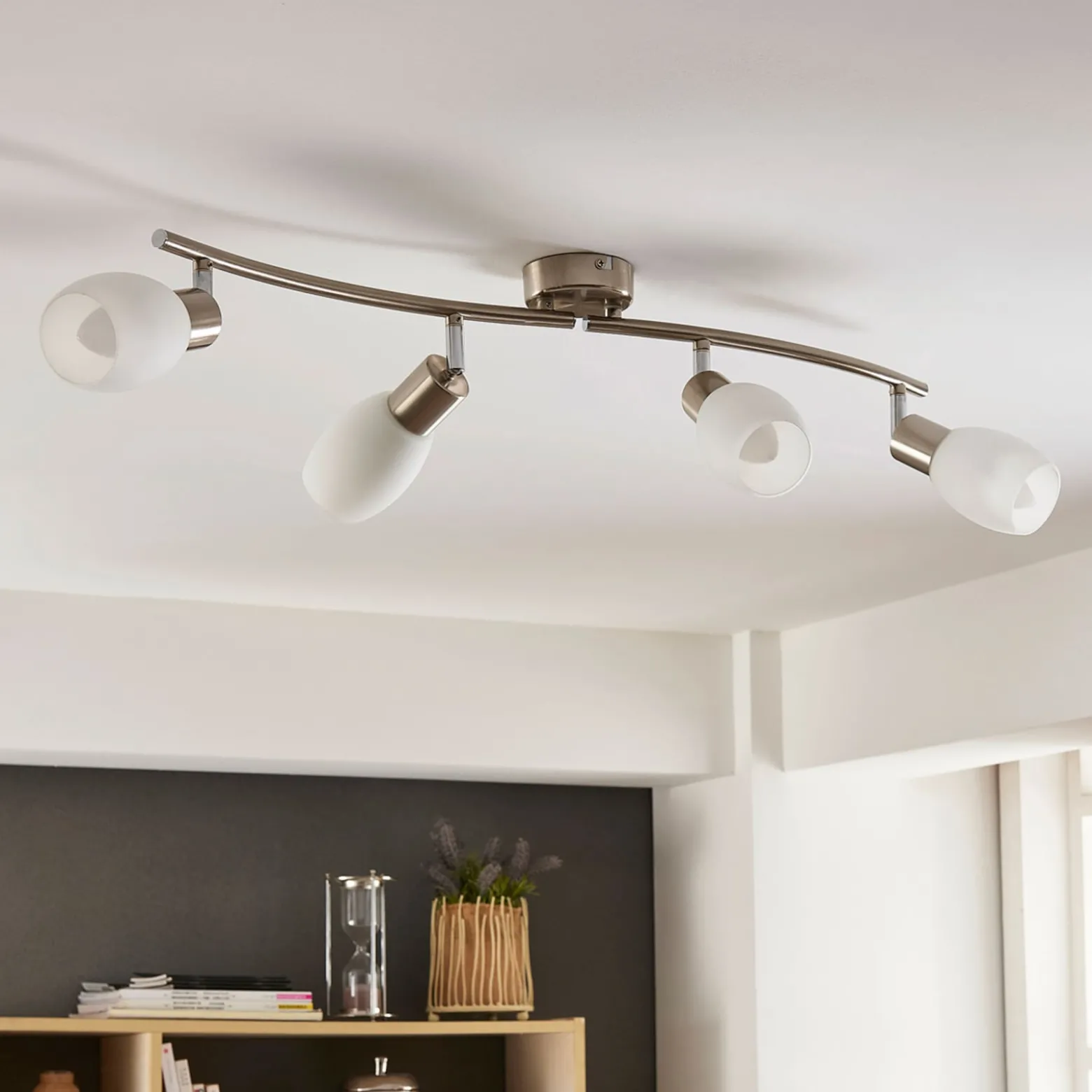 Lindby Strahler Arda, 70 cm, 4-flammig, nickel, Glas, E14
