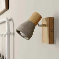 Lindby Strahler Filiz, 12 cm hoch, Holz, Beton, E14
