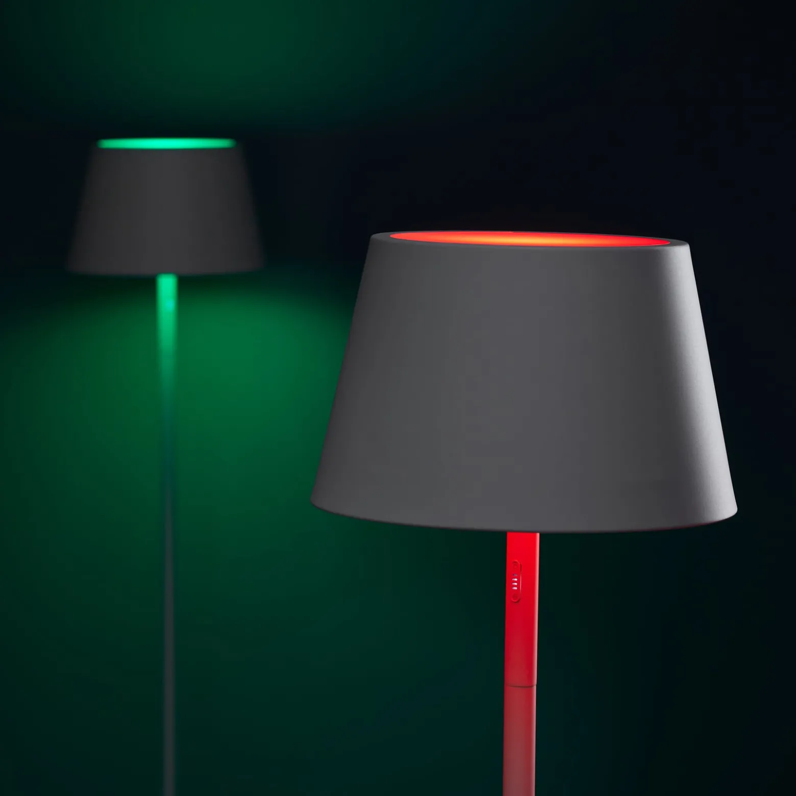 LOOM DESIGN LED-Akku-Stehleuchte Modi, CCT, RGB, weiß