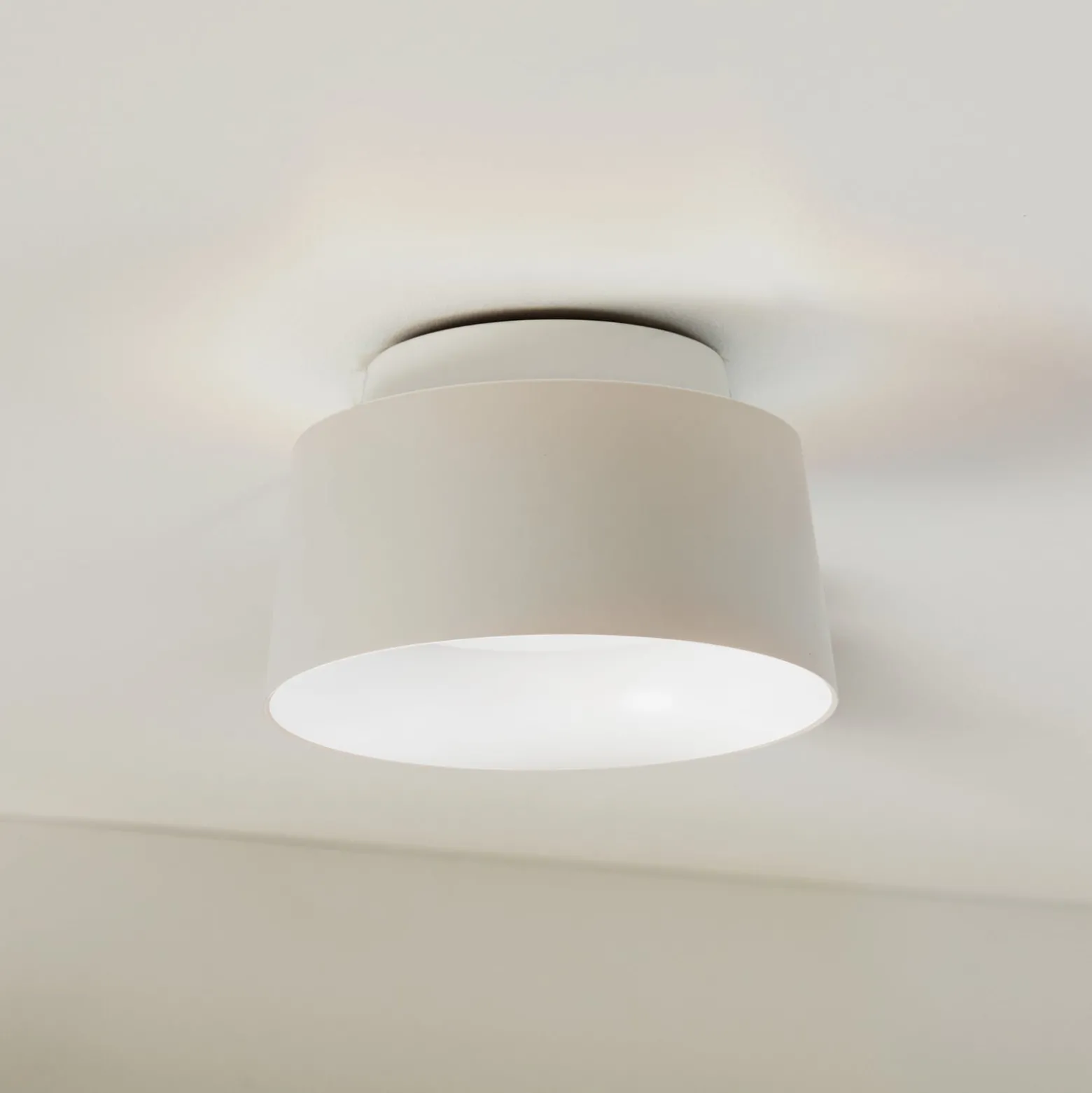 LOOM DESIGN LED-Deckenleuchte Cookie, weiß Aluminium Ø 15 cm