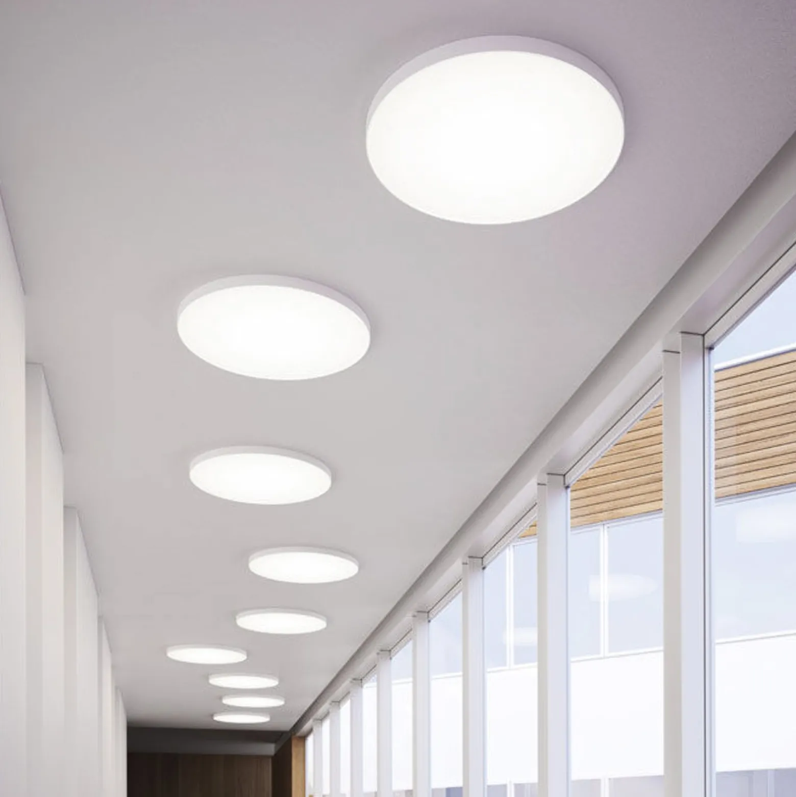LOOM DESIGN LED-Deckenleuchte Lucia, weiß, Ø 35 cm Aluminium