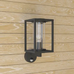 Lucande Außenwandlampe Ferda, Sensor Fassung oben, anthrazit