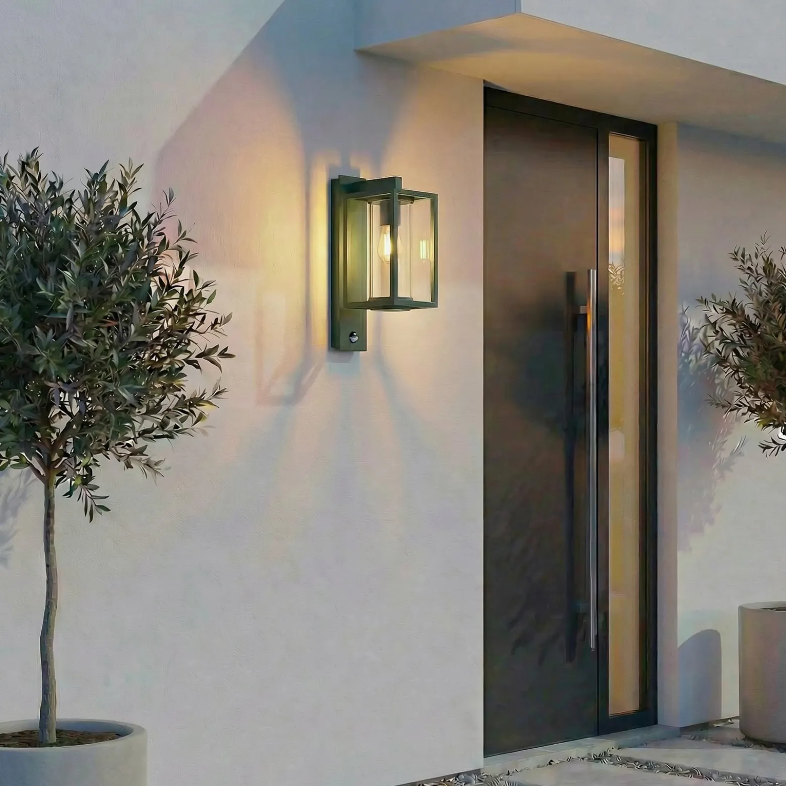Lucande Außenwandlampe Ferda, Sensor Fassung unten, grün